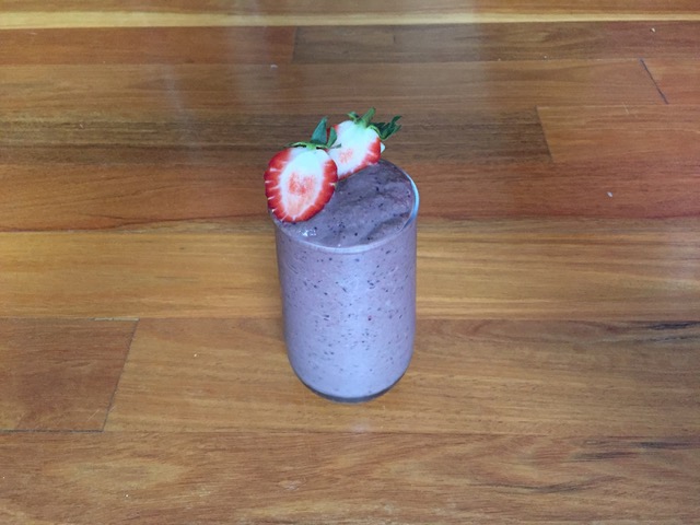 Antioxidant rich super smoothie